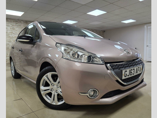 Peugeot 208  1.2