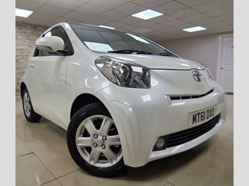 Toyota iQ 1.0 VVT-i 2