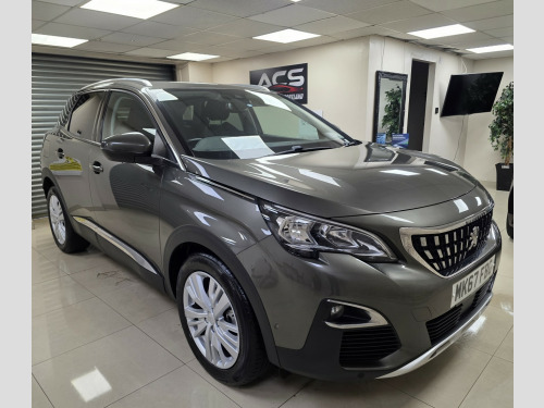 Peugeot 3008 Crossover  1.2 PureTech Allure 