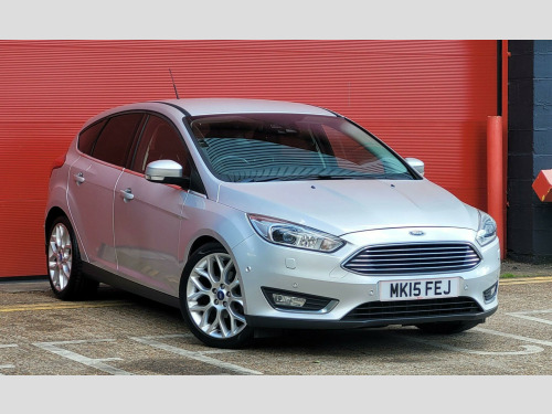 Ford Focus  1.0T EcoBoost Titanium X Euro 6 (s/s) 5dr