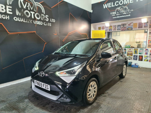 Toyota AYGO  1.0 VVT-i x-play x-shift Euro 6 5dr