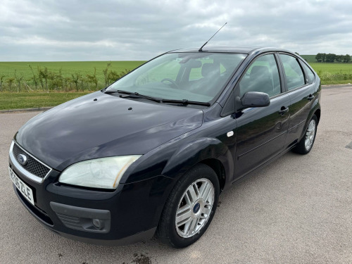 Ford Focus 2.0 Ghia 5dr