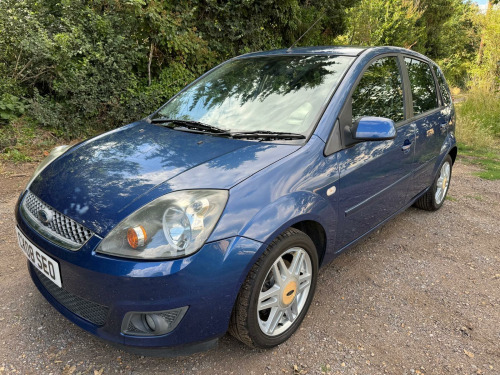 Ford Fiesta  1.4 Ghia 5dr