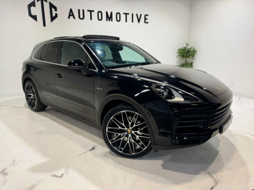 Porsche Cayenne  3.0 V6 E-Hybrid 14.1kWh SUV 5dr Petrol Plug-in Hyb