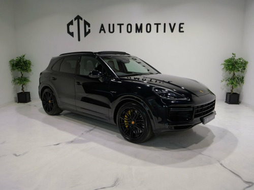 Porsche Cayenne  4.0 V8 E-Hybrid 17.9kWh Turbo S SUV 5dr Petrol Plu