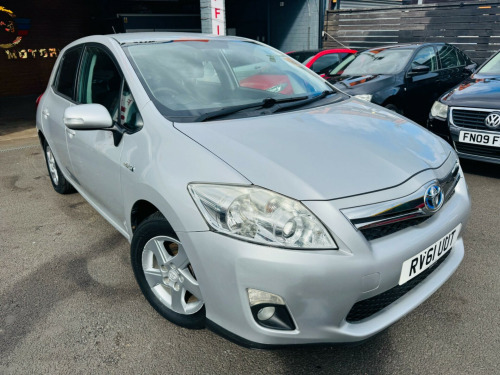 Toyota Auris  1.8 VVT-h T4 CVT Euro 5 (s/s) 5dr