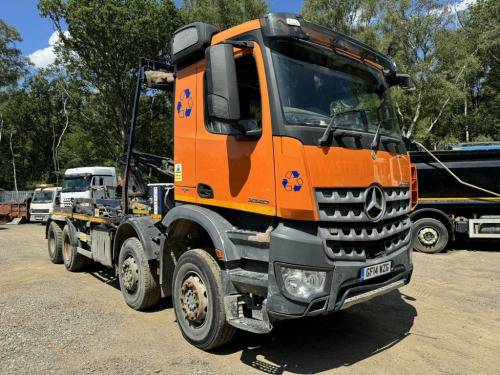 Mercedes-Benz Arocs  Mercedes Arocs 3240 8x4 Hook Loader
