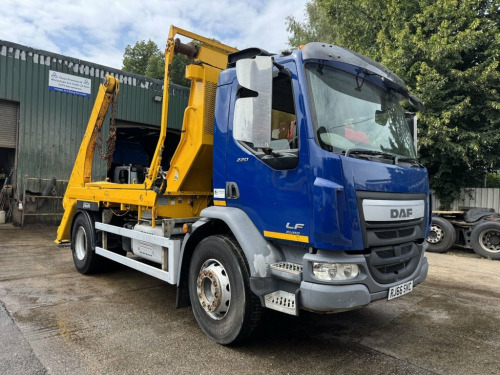 DAF Trucks LF  2017 DAF LF-220 Skip Loader