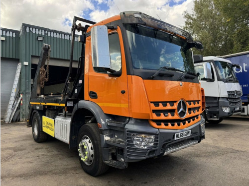 Mercedes-Benz Arocs  2016 Mercedes Arocs 1832 Skip Loader
