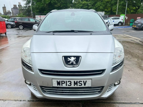 Peugeot 5008  1.6 HDi 112 Style 5dr