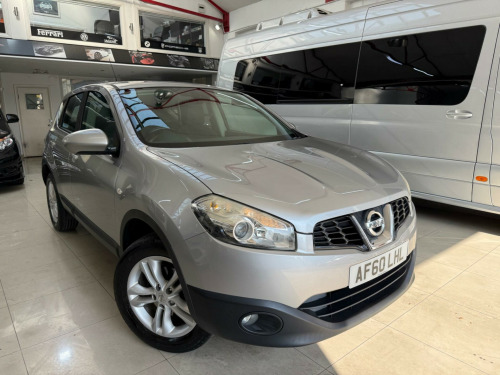 Nissan Qashqai  2.0 Acenta CVT 2WD Euro 4 5dr