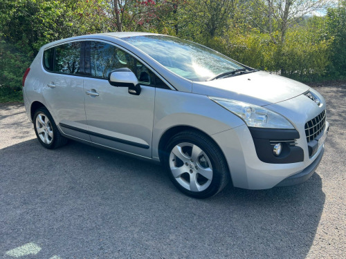 Peugeot 3008 Crossover  1.6 HDi Active Euro 5 5dr