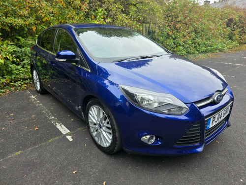 Ford Focus  1.0T EcoBoost Zetec Euro 5 (s/s) 5dr