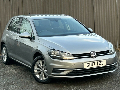 Volkswagen Golf  2.0 TDI BlueMotion Tech SE Nav Euro 6 (s/s) 5dr 