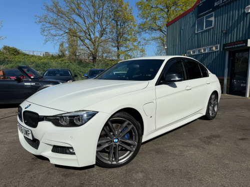 BMW 3 Series  2.0 330e 7.6kWh M Sport Shadow Edition Auto Euro 6 (s/s) 4dr