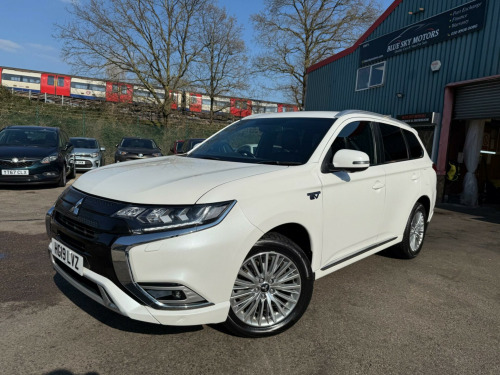 Mitsubishi Outlander  2.4h TwinMotor 13.8kWh 4h CVT 4WD Euro 6 (s/s) 5dr