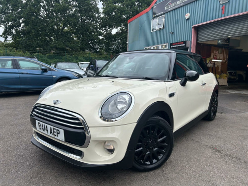 MINI Hatch  1.5 Cooper Auto Euro 6 (s/s) 3dr