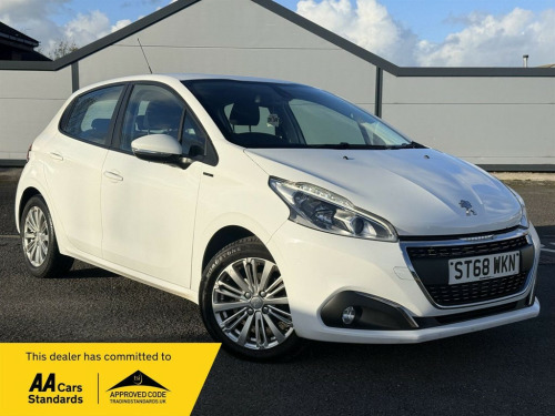 Peugeot 208  1.2 PureTech Signature Euro 6 (s/s) 5dr