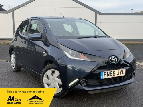 Toyota AYGO  1.0 VVT-i x-play Euro 5 5dr Euro 5 
