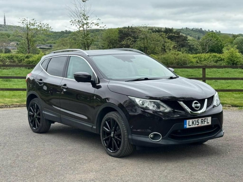 Nissan Qashqai  1.2 DIG-T Tekna SUV 5dr Petrol Manual 2WD Euro 5 (