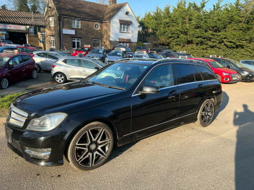 Mercedes-Benz C-Class C200 2.0 C200 Classic 4dr
