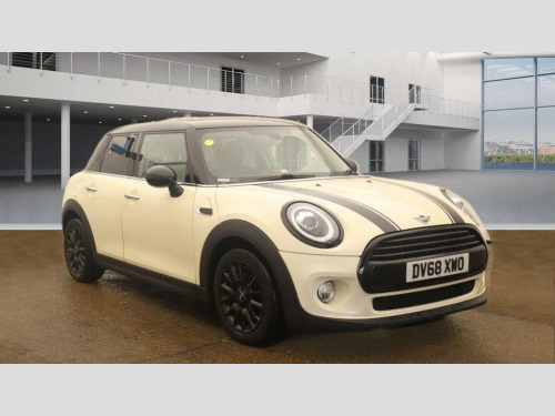 MINI Hatch  1.5 Cooper Euro 6 (s/s) 5dr