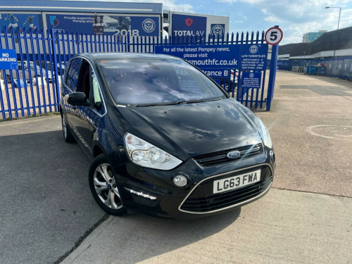 Ford S-MAX  2.0 TDCi Titanium MPV 5dr Diesel Manual Euro 5 (140 ps) 7 SEATER PANORAMIC 