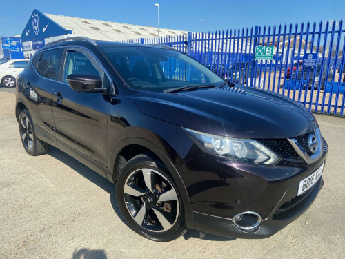Nissan Qashqai  1.5 dCi N-Connecta SUV 5dr Diesel Manual 2WD Euro 6 (s/s) (110 ps) SAT NAV 