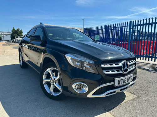 Mercedes-Benz GLA-Class  2.1 GLA200d Sport SUV 5dr Diesel Manual Euro 6 (s/s) (136 ps)