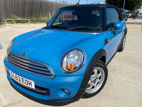 MINI Convertible  1.6 Cooper Convertible 2dr Petrol Manual Euro 6 (s/s) (122 ps)