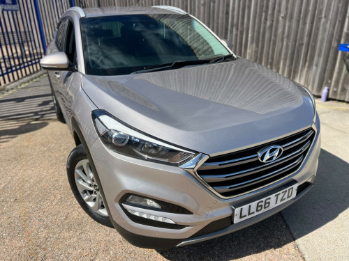 Hyundai Tucson  1.7 CRDi Blue Drive Premium SUV 5dr Diesel Manual Euro 6 (s/s) (116 ps)