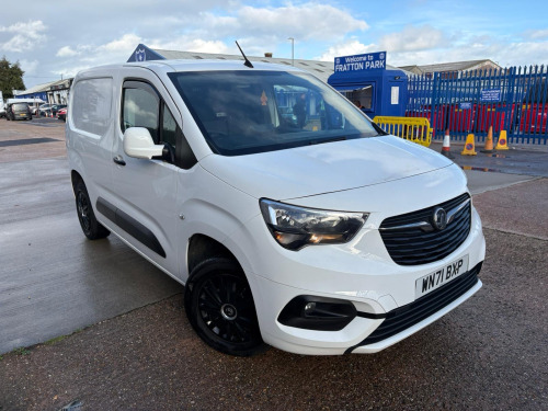 Vauxhall Combo  1.5 Turbo D 2300 Sportive Panel Van 4dr Diesel Manual L1 H1 Euro 6 (100 ps)
