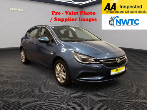 Vauxhall Astra  1.4i Design Hatchback 5dr Petrol Manual Euro 6 (10