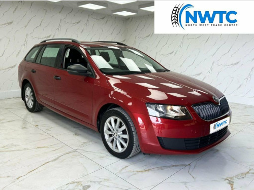 Skoda Octavia  1.6 TDI S Estate 5dr Diesel Manual Euro 5 (s/s) (1