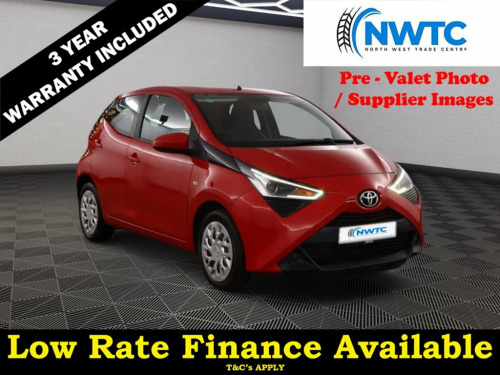Toyota AYGO  1.0 VVT-i x-play Hatchback 5dr Petrol Manual Euro 