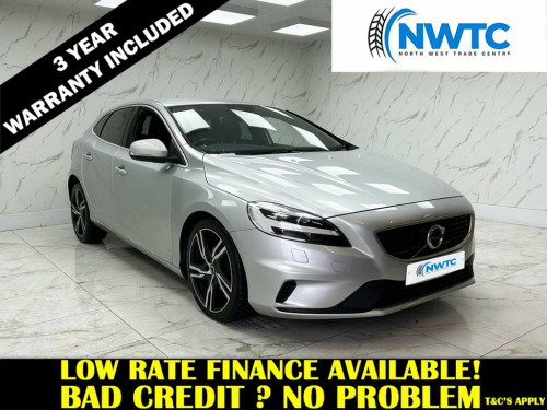 Volvo V40  2.0 D2 R-Design Pro Hatchback 5dr Diesel Manual Eu