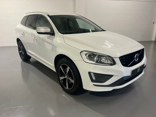 Volvo XC60  2.4 D5 R-Design Lux Nav SUV 5dr Diesel Auto AWD Eu