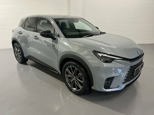 Lexus LBX  1.5 VVT-iE Takumi SUV 5dr Petrol Hybrid E-CVT Euro