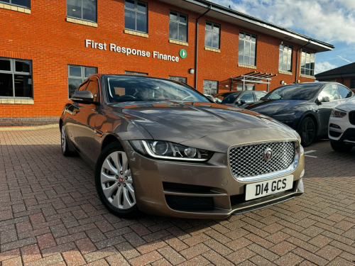 Jaguar XE  2.0d Portfolio Saloon 4dr Diesel Auto Euro 6 (s/s) (163 ps) 