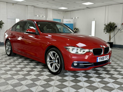 BMW 3 Series  2.0 320i Sport Saloon 4dr Petrol Manual Euro 6 (s/
