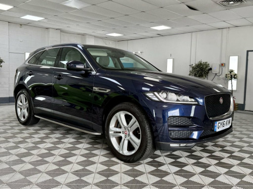 Jaguar F-PACE  2.0 D180 Portfolio SUV 5dr Diesel Auto AWD Euro 6 