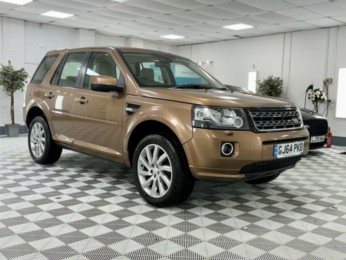 Land Rover Freelander 2  2.2 TD4 SE Tech SUV 5dr Diesel Manual 4WD Euro 5 (