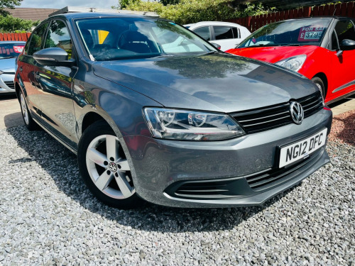 Volkswagen Jetta  1.6 TDI BlueMotion Tech SE Euro 5 (s/s) 4dr