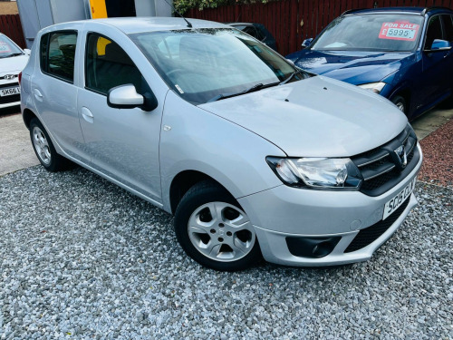 Dacia Sandero  0.9 TCe Laureate Euro 5 5dr