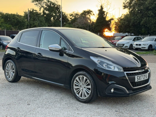 Peugeot 208  1.2 PureTech Allure Euro 6 5dr