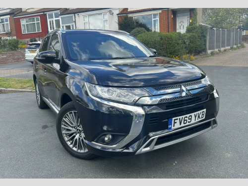 Mitsubishi Outlander  2.4h TwinMotor 13.8kWh Dynamic CVT 4WD Euro 6 (s/s) 5dr