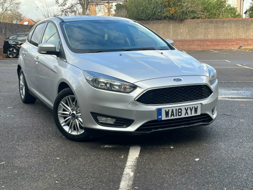 Ford Focus  1.0T EcoBoost Zetec Edition Hatchback 5dr Petrol Manual Euro 6 (s/s) (125 p