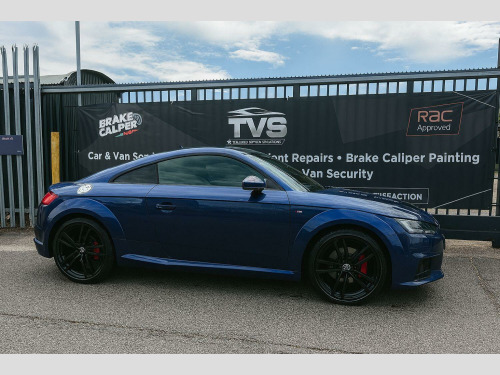 Audi TT  2.0 TFSI S line