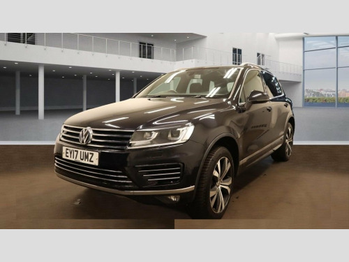 Volkswagen Touareg  3.0 TDI V6 BlueMotion Tech R-Line SUV 5dr Diesel T