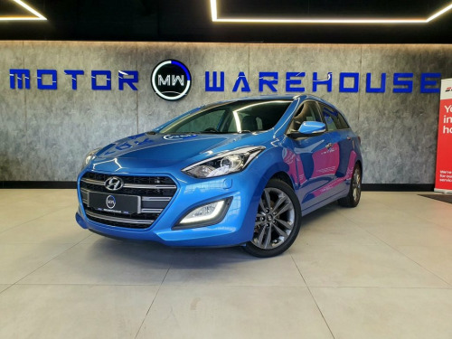 Hyundai i30  1.6 CRDi Blue Drive Premium Tourer 5dr Diesel DCT  